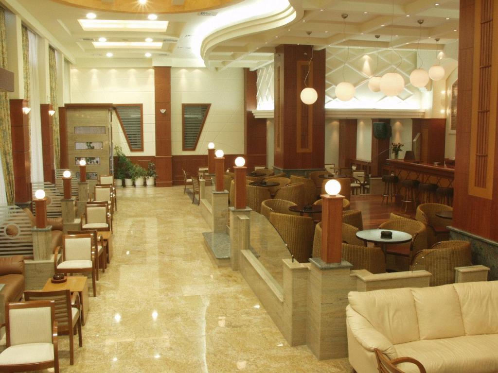 Elpida City Hotel 塞雷 外观 照片