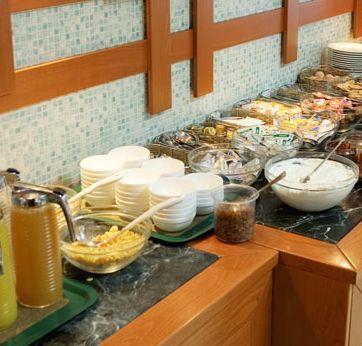 Elpida City Hotel 塞雷 外观 照片