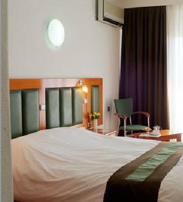 Elpida City Hotel 塞雷 外观 照片